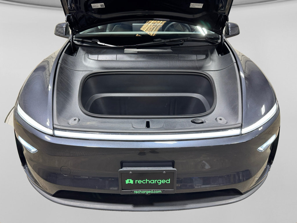 Used 2026 Tesla Model Y Long Range AWD/4WD image 24