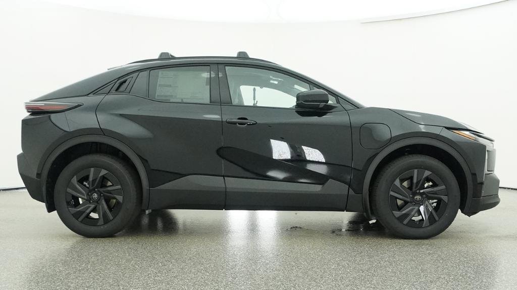New 2026 Toyota C-HR AWD/4WD image 11