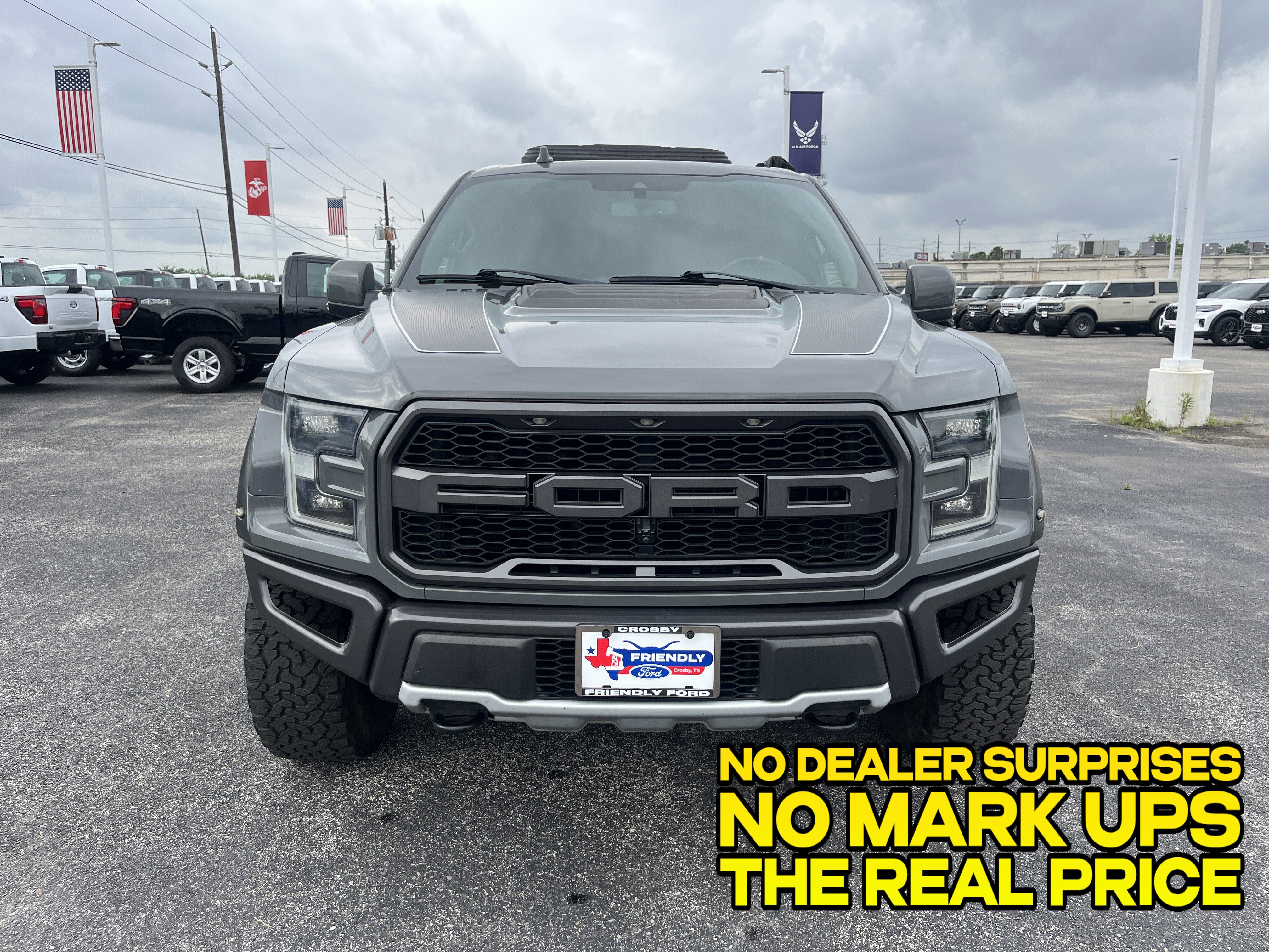 Used 2020 Ford F150 Raptor w/ Equipment Group 802A Luxury AWD/4WD image 9