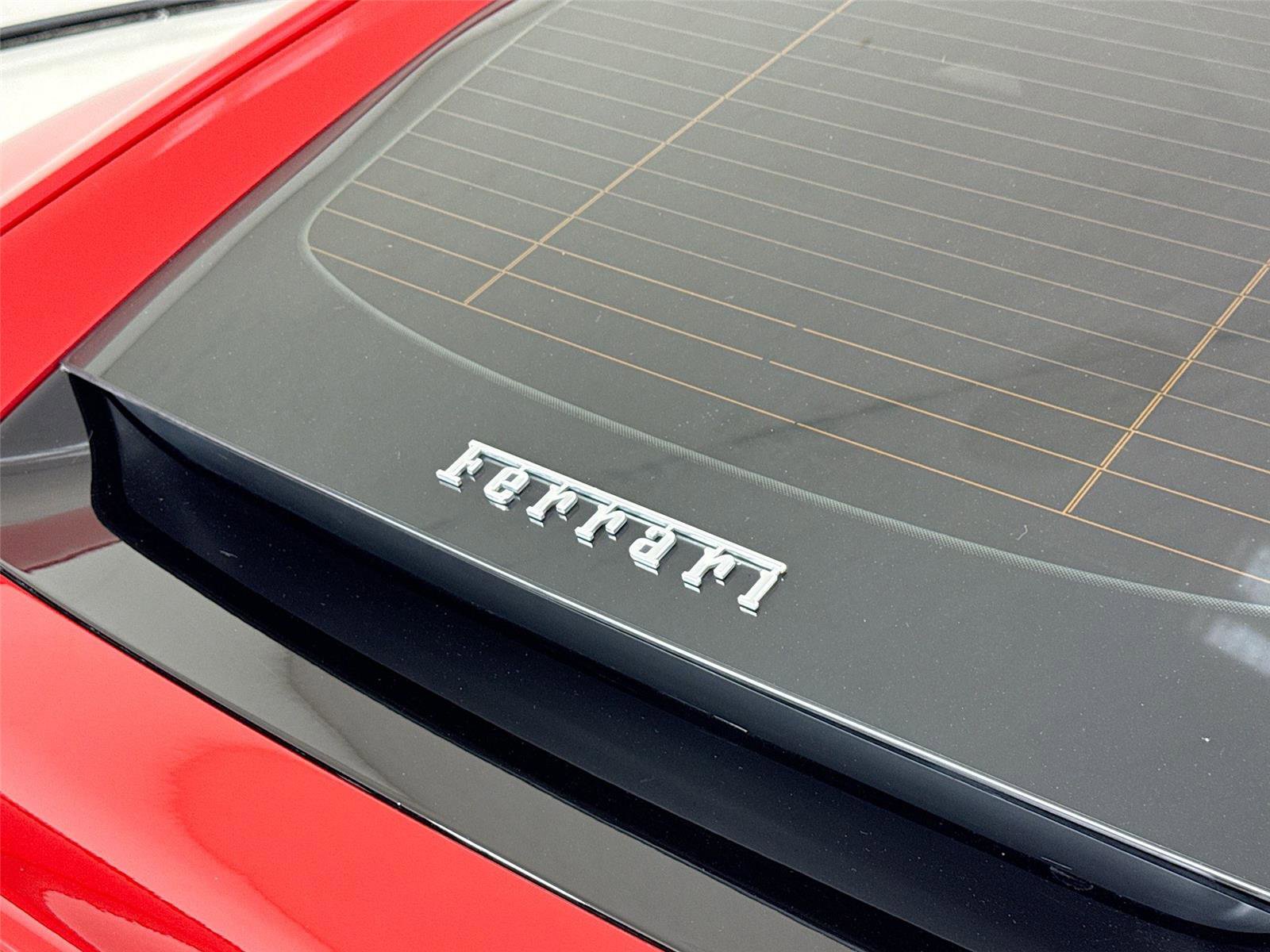 Used 2018 Ferrari 812 Superfast RWD image 35