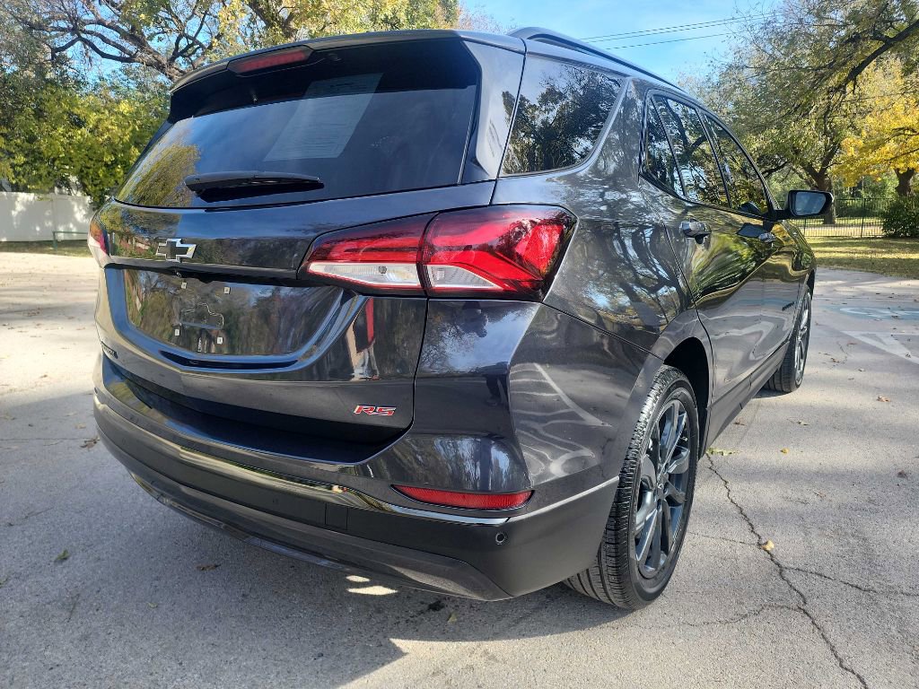 Used 2023 Chevrolet Equinox RS image 10