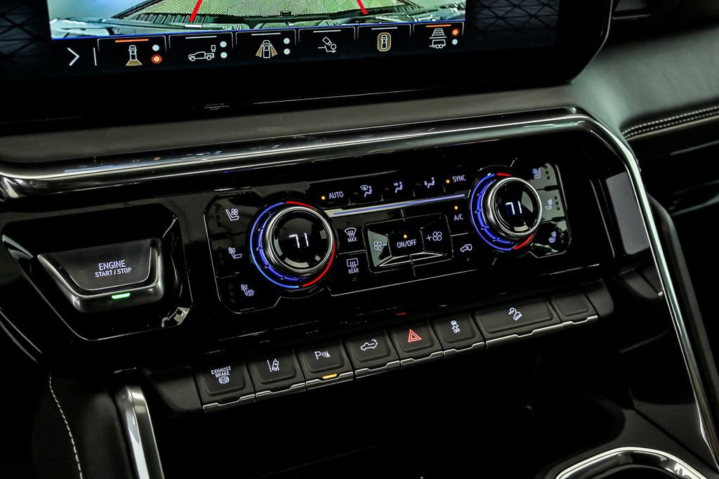 New 2026 GMC Sierra 2500 Denali Ultimate AWD/4WD image 17