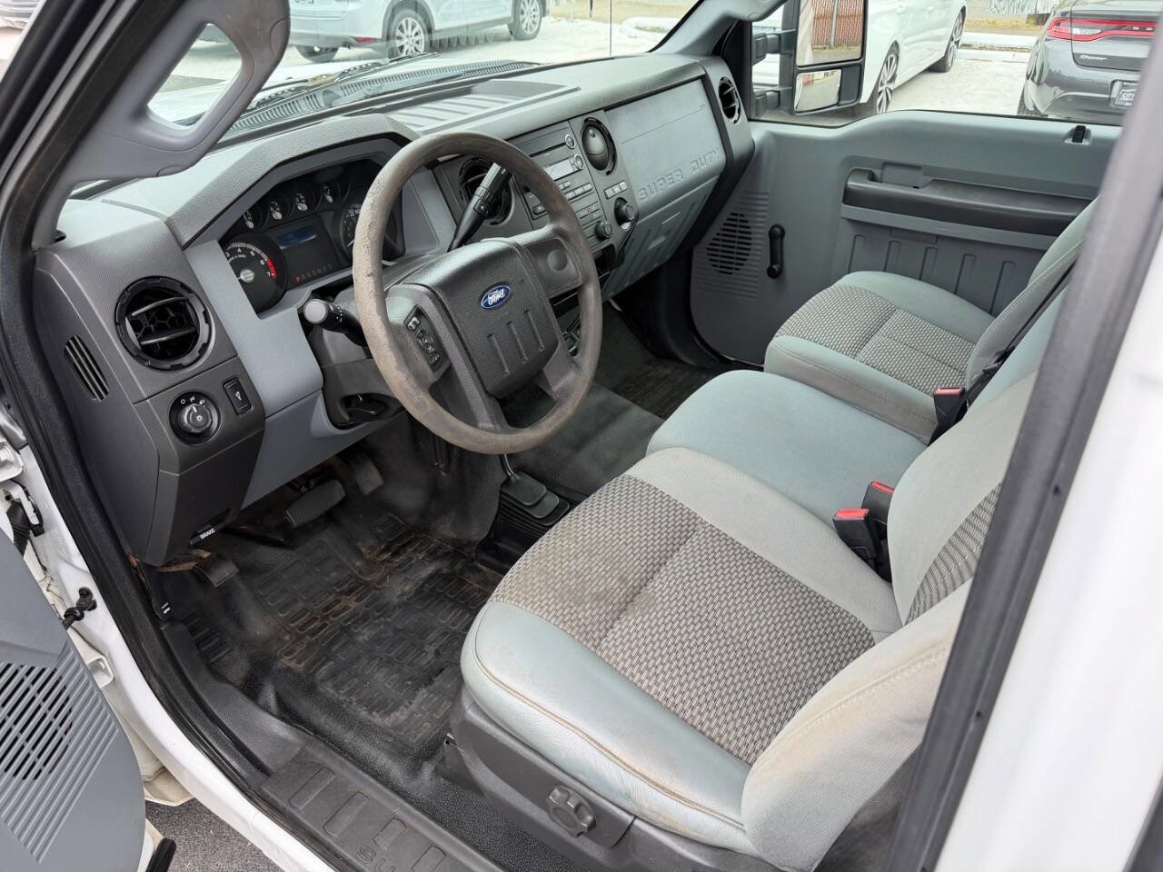 Used 2016 Ford F250 XL w/ XL Appearance Package AWD/4WD image 7