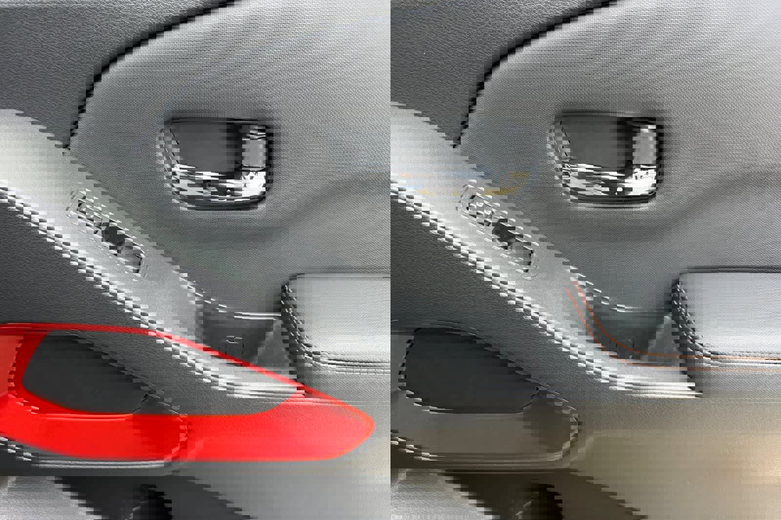 Used 2023 Nissan Frontier PRO-4X w/ Pro-4X Premium Package image 17