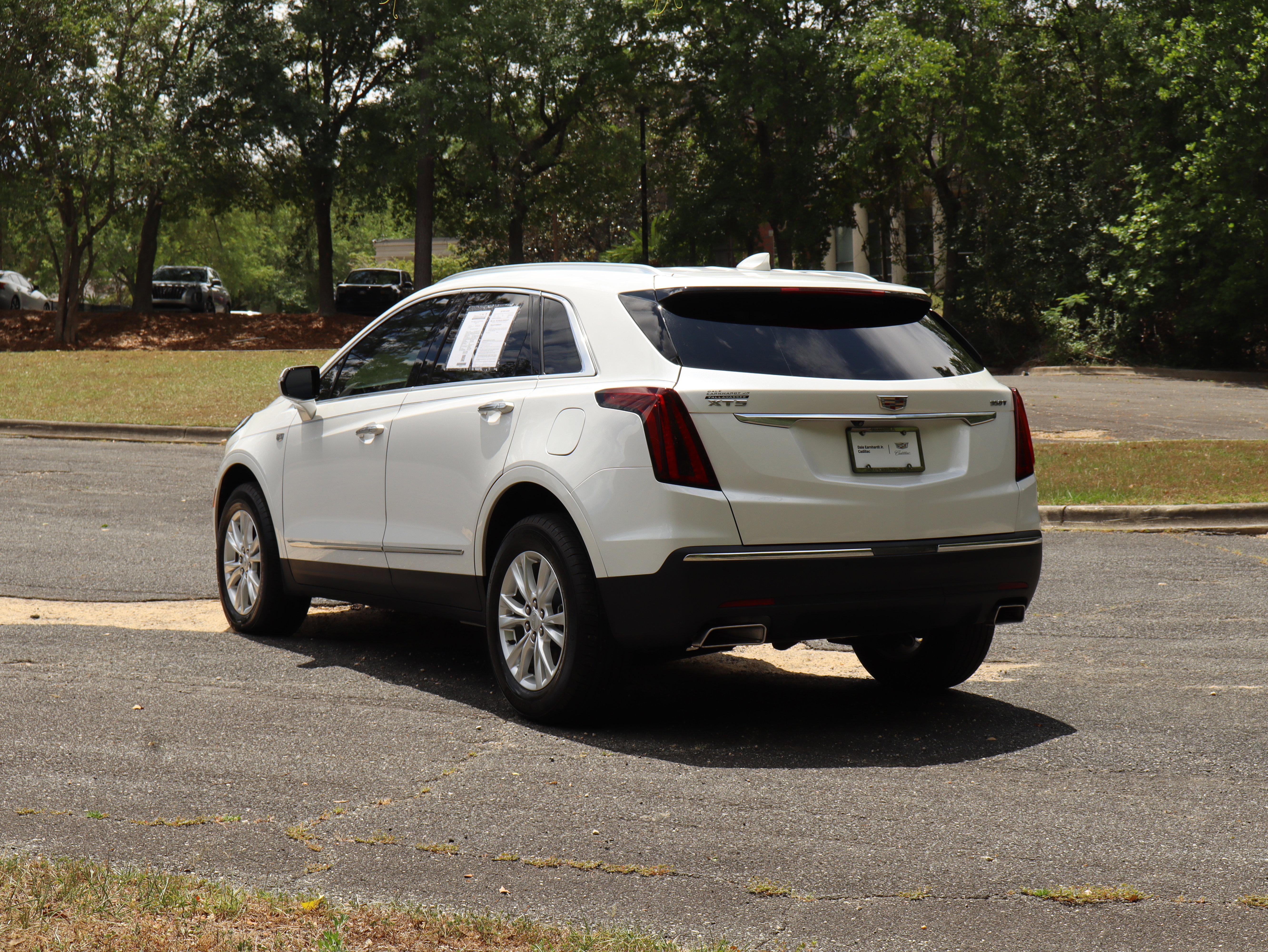 Certified 2024 Cadillac XT5 Luxury FWD image 5