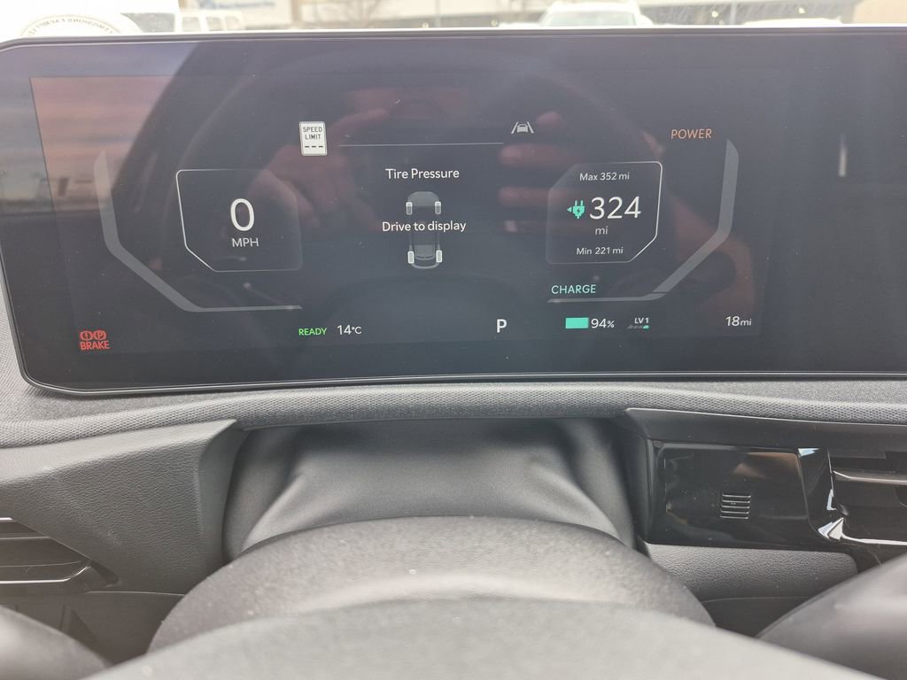 New 2025 Kia EV6 Light w/ Light LR Technology Package image 18