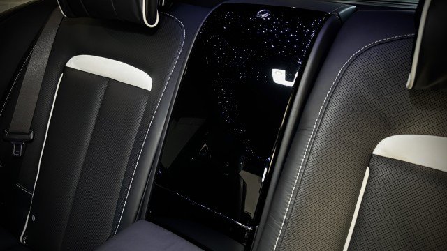 Used 2020 Rolls-Royce Cullinan AWD/4WD image 36