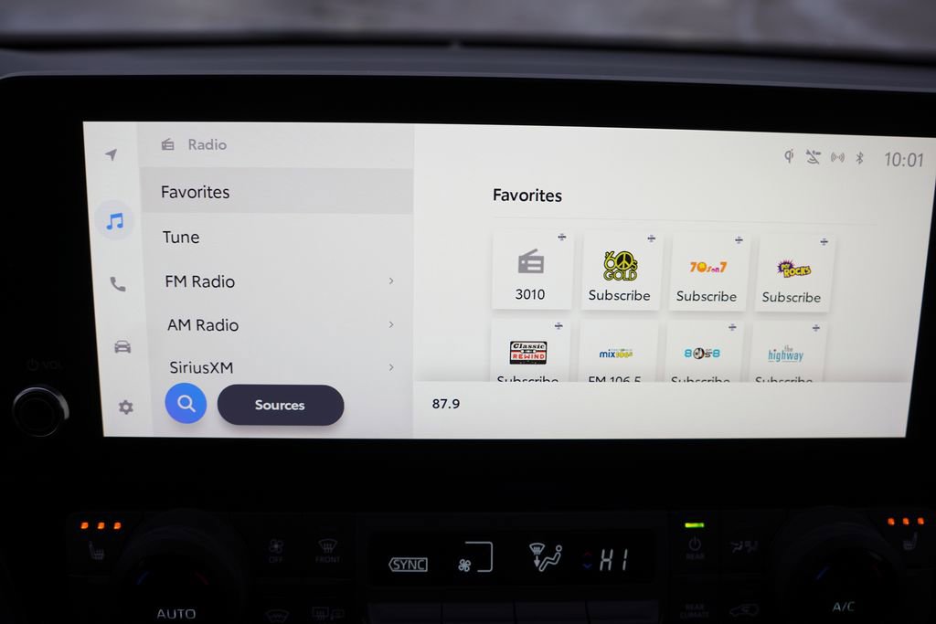 Used 2024 Toyota Grand Highlander XLE image 30