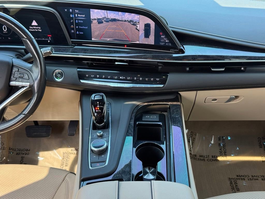 Used 2021 Cadillac Escalade Premium Luxury AWD/4WD image 29