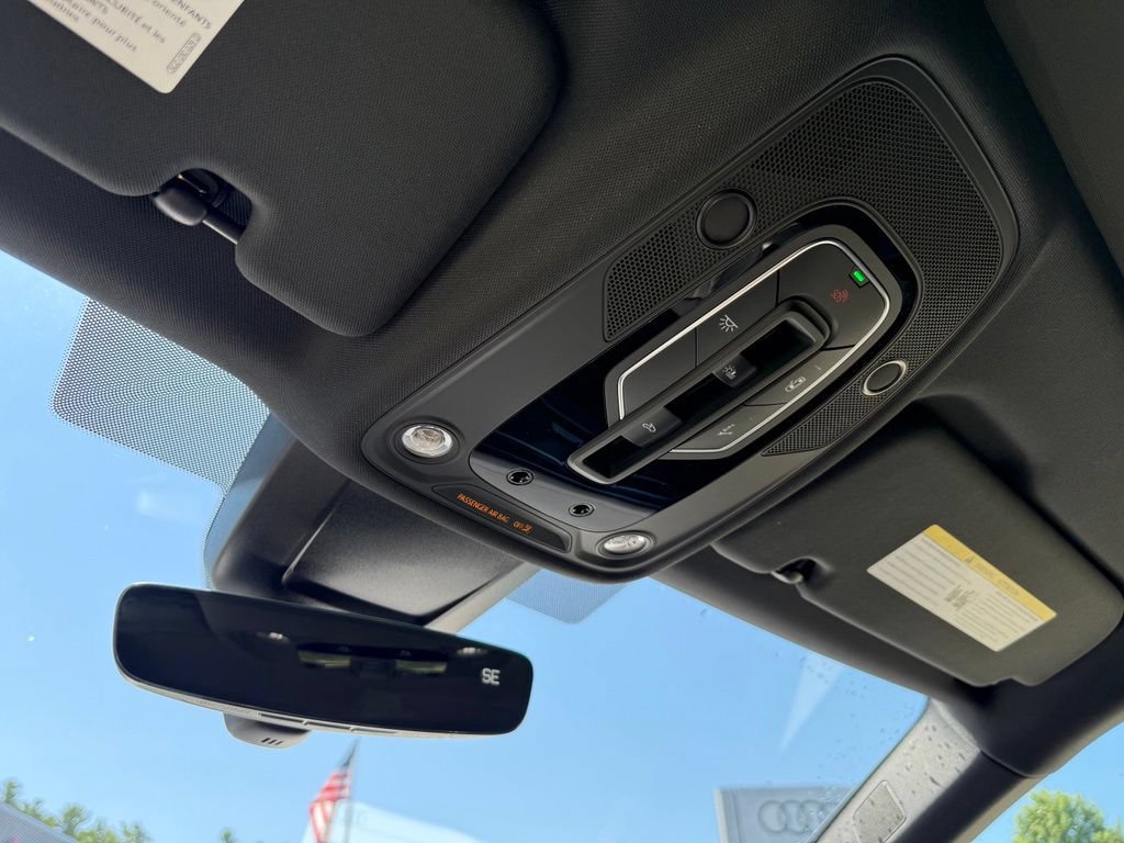 New 2026 Audi SQ8 Prestige AWD/4WD image 39