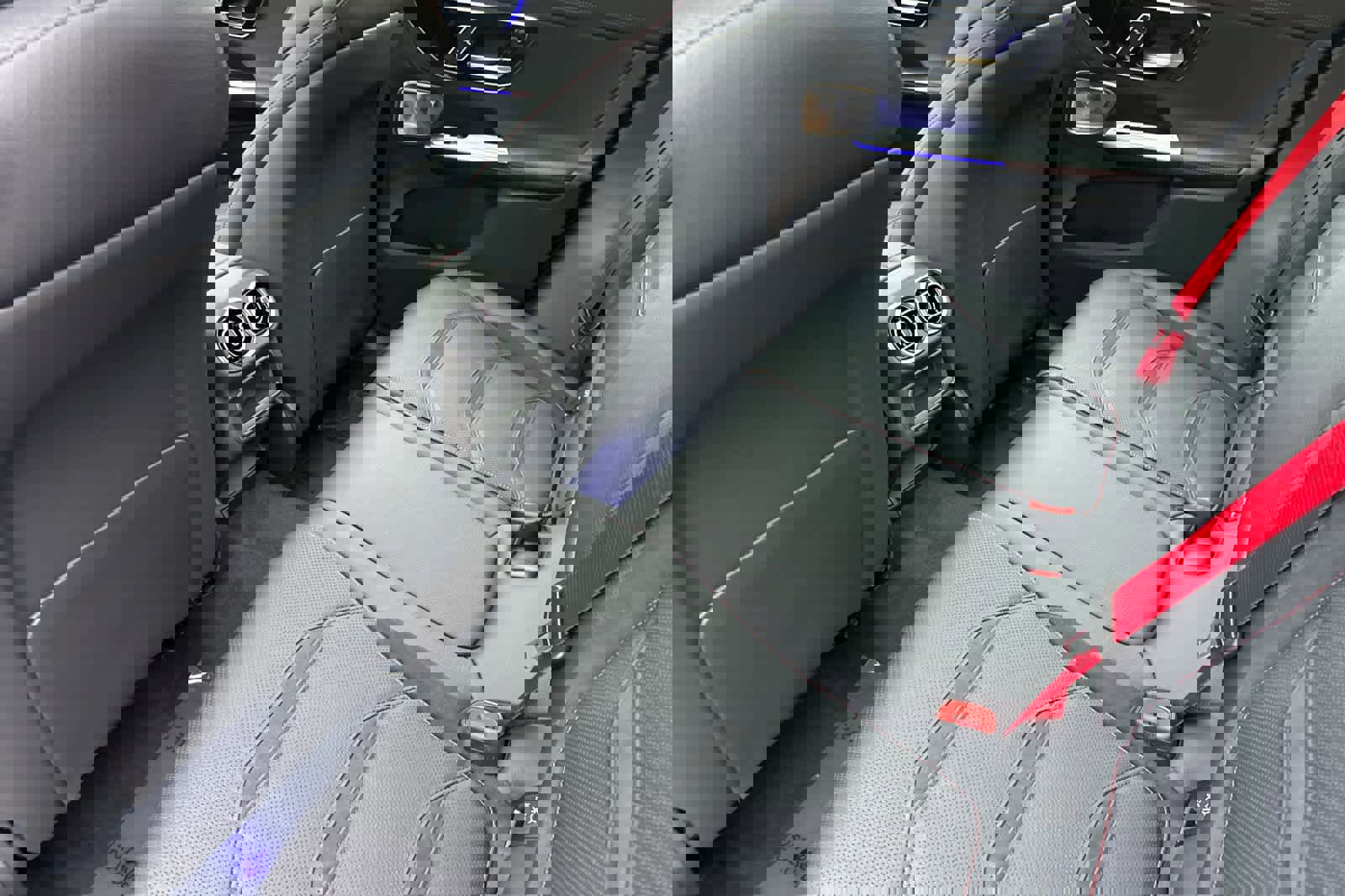 New 2026 Mercedes-Benz GLC 43 AMG 4MATIC image 11