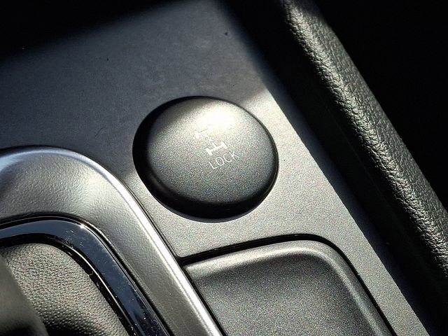 Used 2023 Hyundai Kona SEL image 25