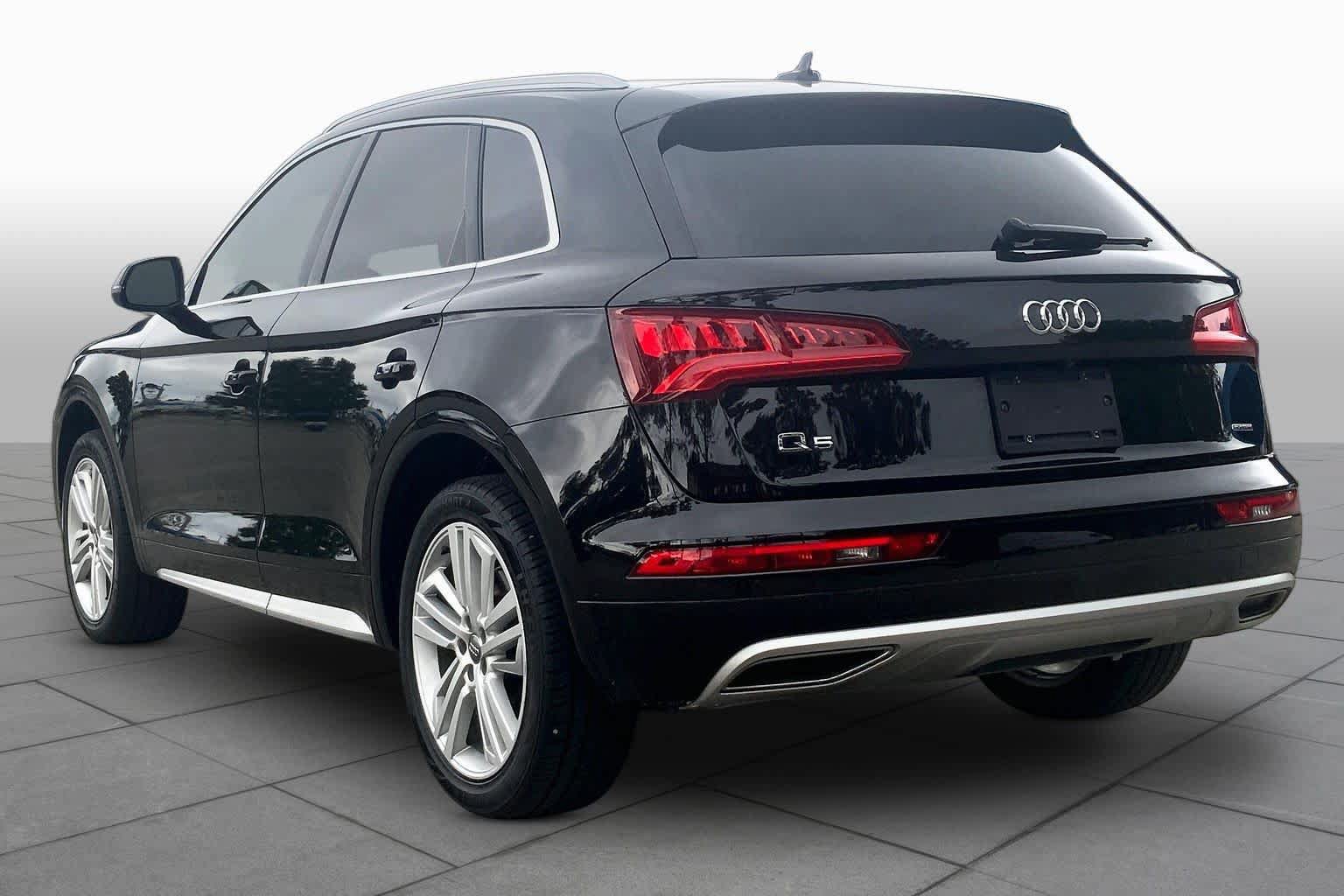 Used 2019 Audi Q5 2.0T Premium Plus w/ Premium Plus Package AWD/4WD image 12