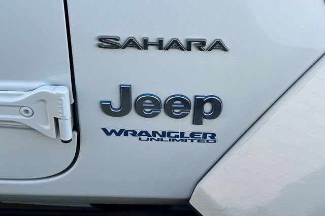 Used 2021 Jeep Wrangler Unlimited Sahara w/ Cold Weather Group image 9