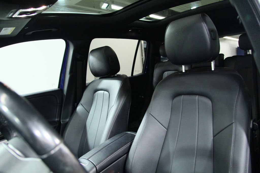 Used 2020 Mercedes-Benz GLB 250 4MATIC image 6