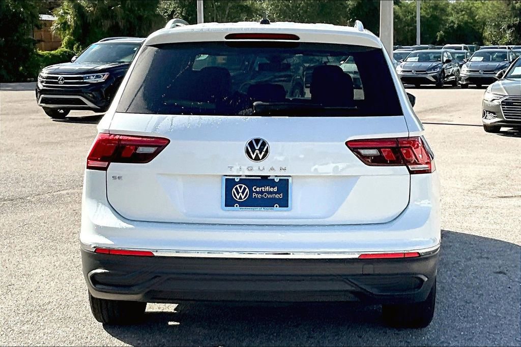 Certified 2023 Volkswagen Tiguan SE w/ Panoramic Sunroof Package image 6