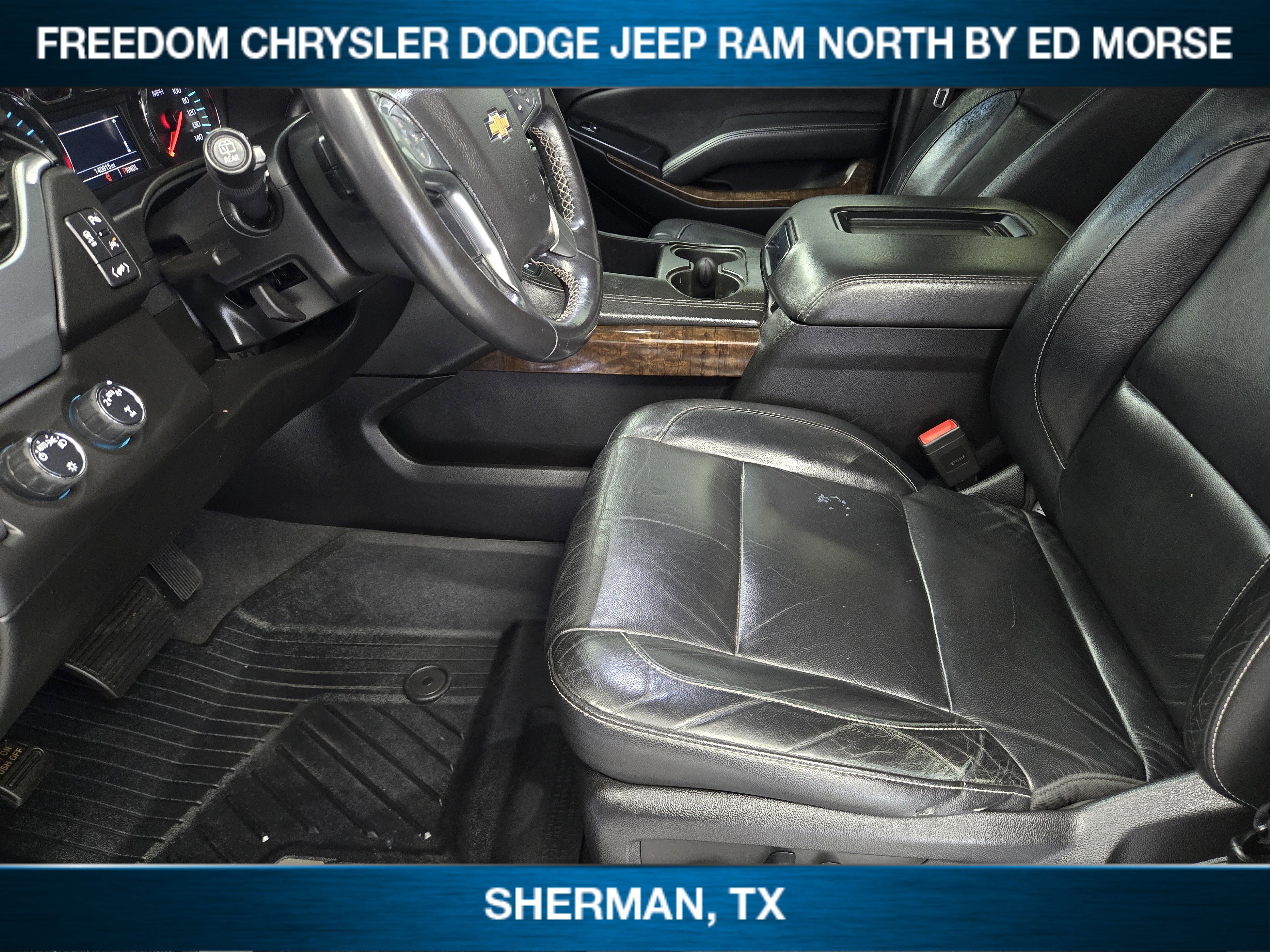 Used 2019 Chevrolet Suburban LT image 8