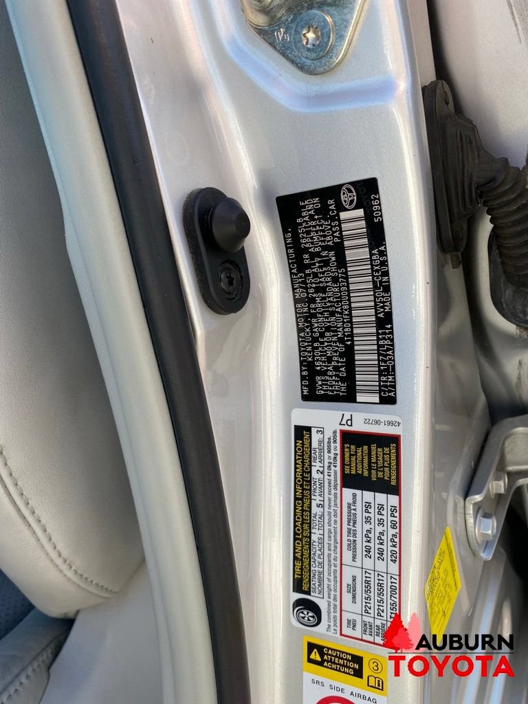 Used 2013 Toyota Camry XLE w/ Leather Pkg FWD image 32