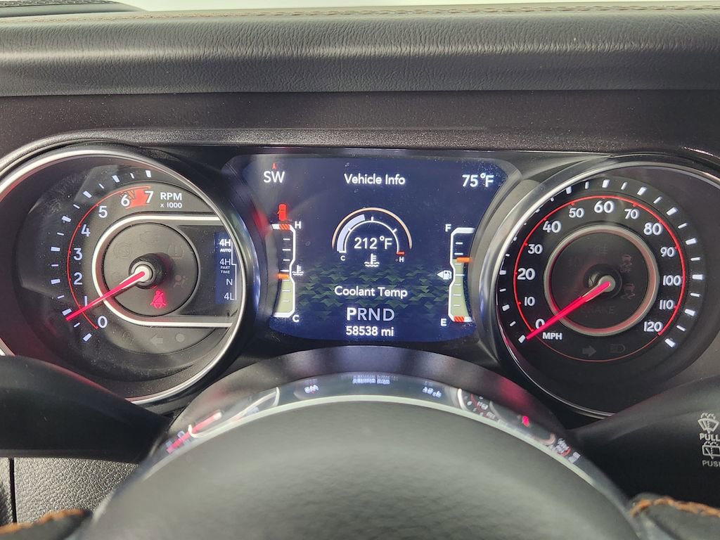 Used 2021 Jeep Wrangler Unlimited Rubicon w/ Trailer Tow Package image 16