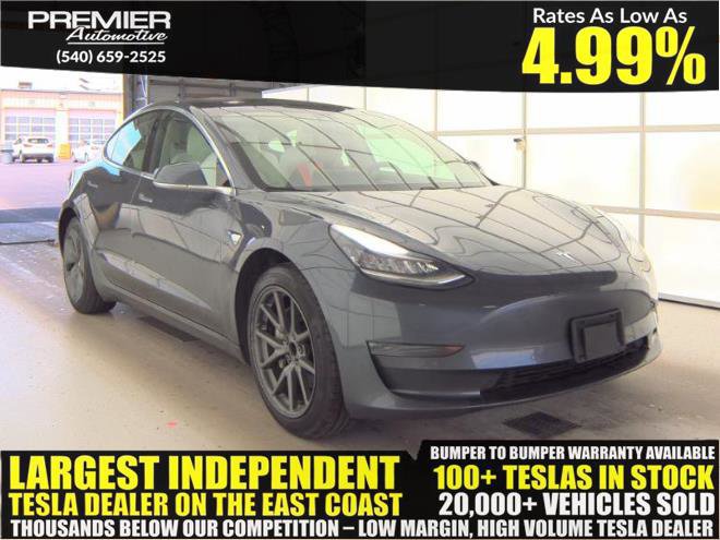 Used 2019 Tesla Model 3 Standard Range image 1