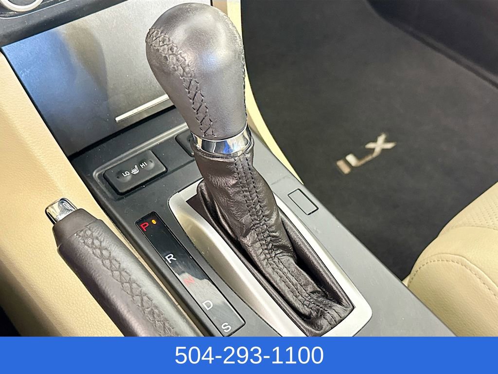 Used 2017 Acura ILX w/ Premium Package image 15