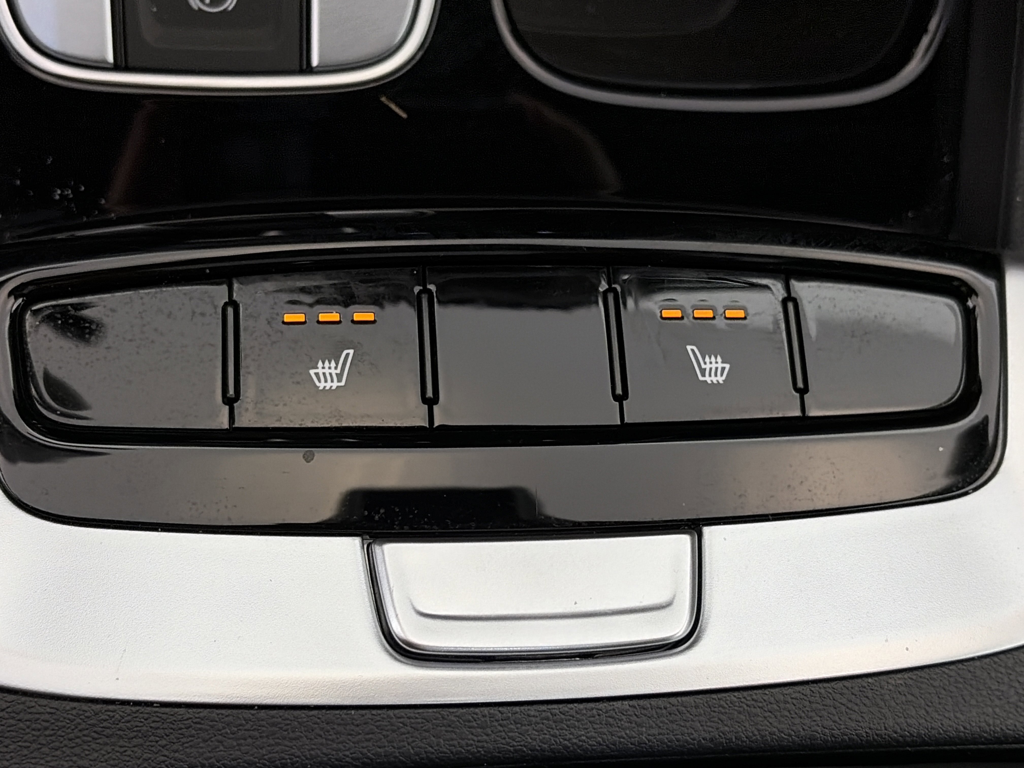 Used 2024 Hyundai Santa Cruz SEL w/ Activity Package image 25