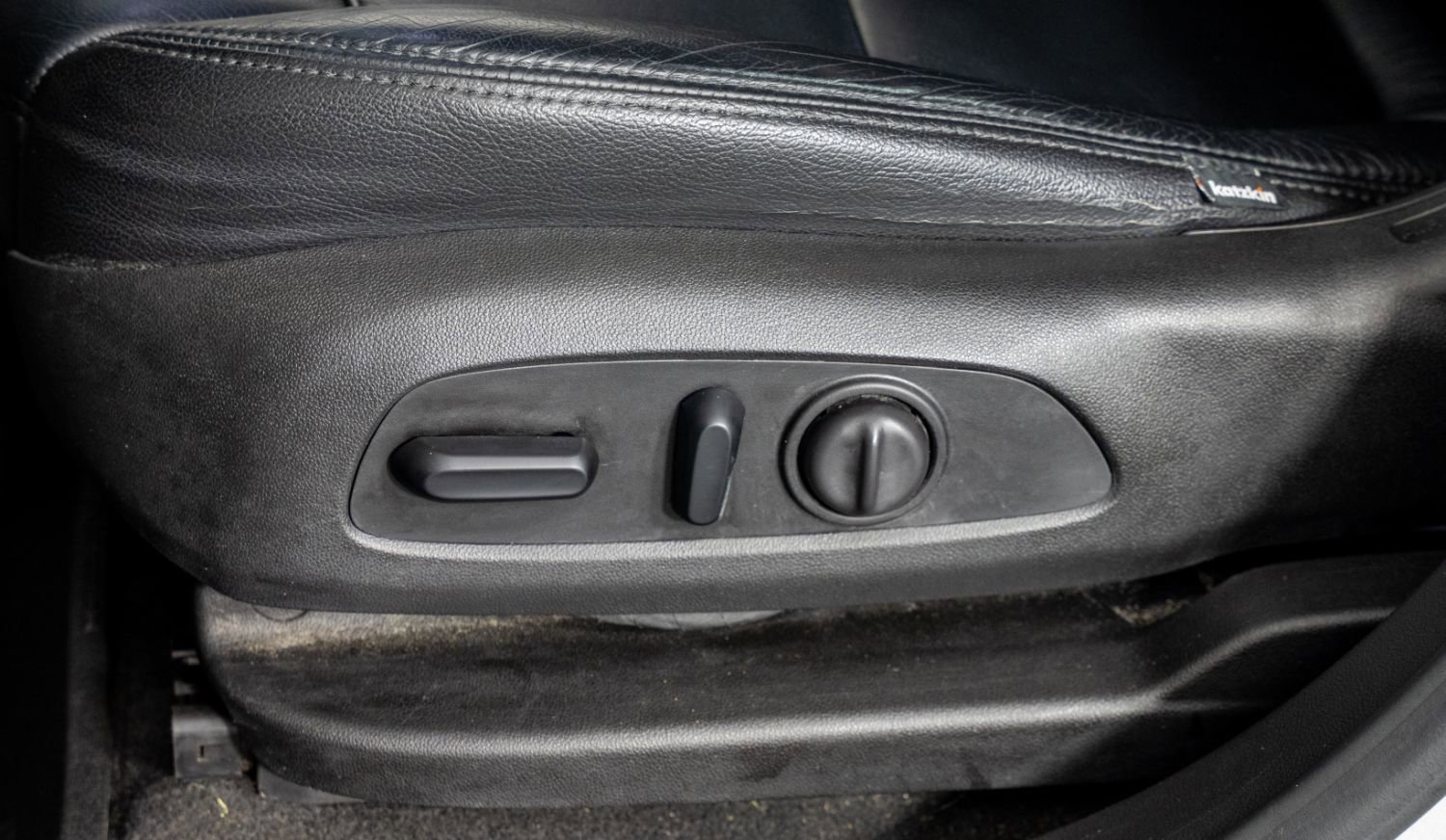 Used 2019 Chevrolet Blazer LT image 16