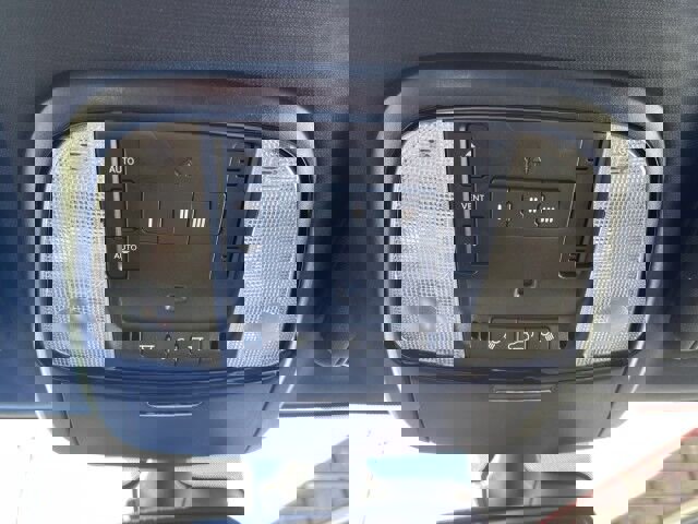 Used 2022 Dodge Durango GT image 39