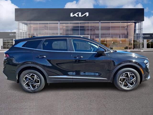 Certified 2023 Kia Sportage LX image 7