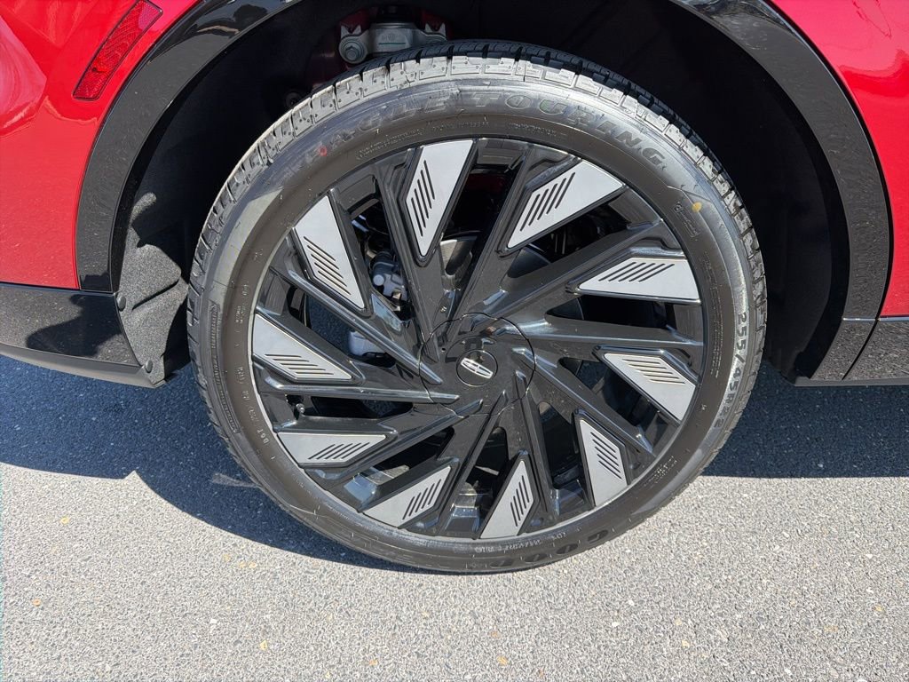 New 2026 Lincoln Nautilus Reserve w/ Jet Appearance Package AWD/4WD image 11