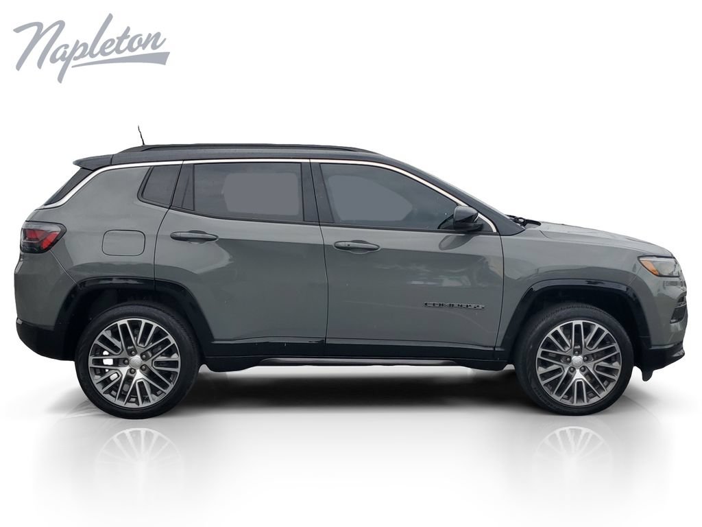 Used 2024 Jeep Compass Limited w/ Elite Group AWD/4WD image 7