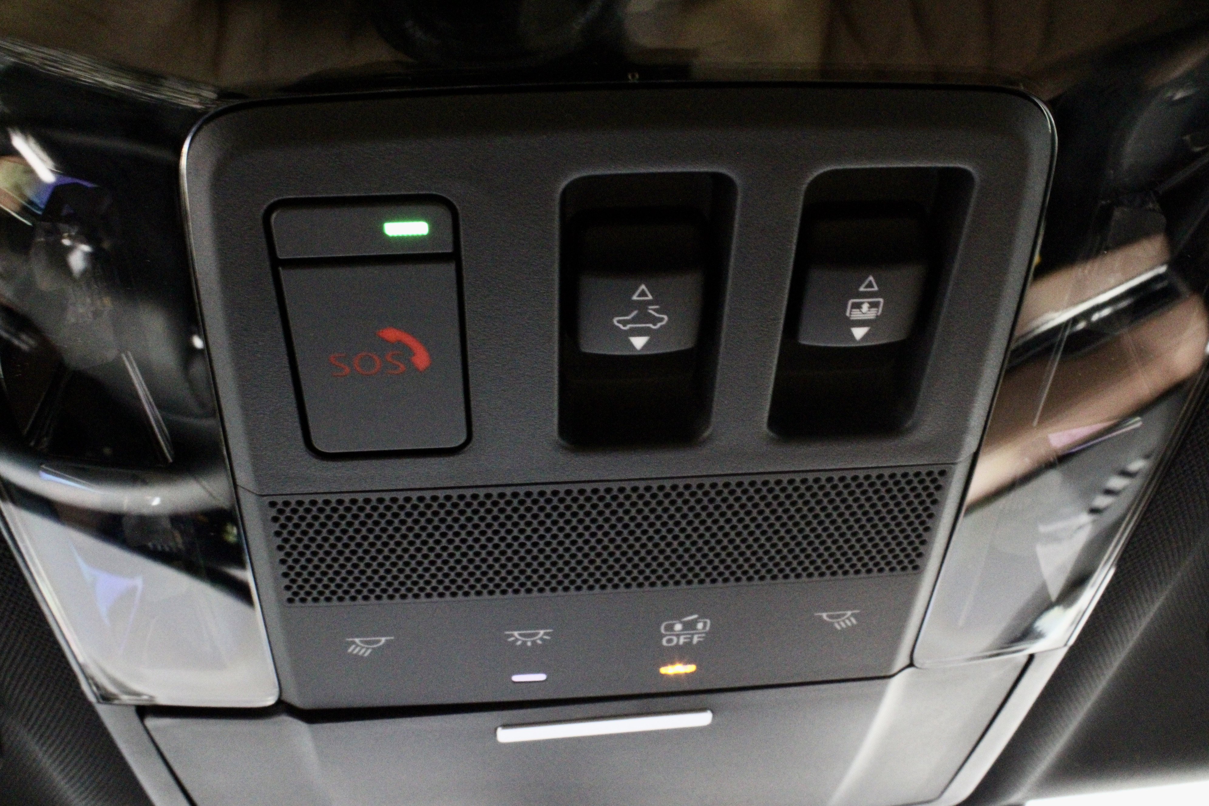 New 2025 Mitsubishi Outlander SEL image 28