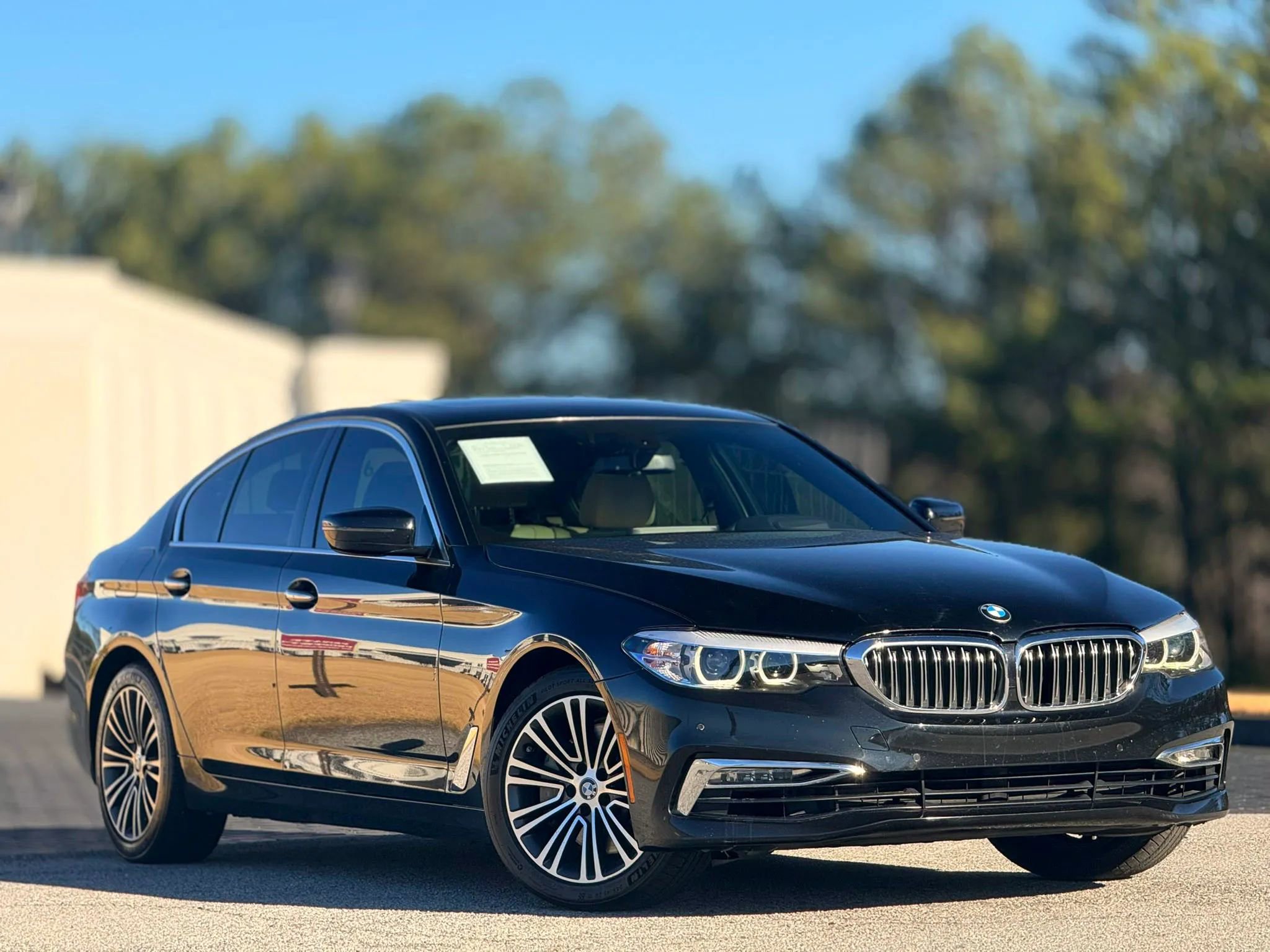 Used 2018 BMW 540i w/ Premium Package RWD image 5
