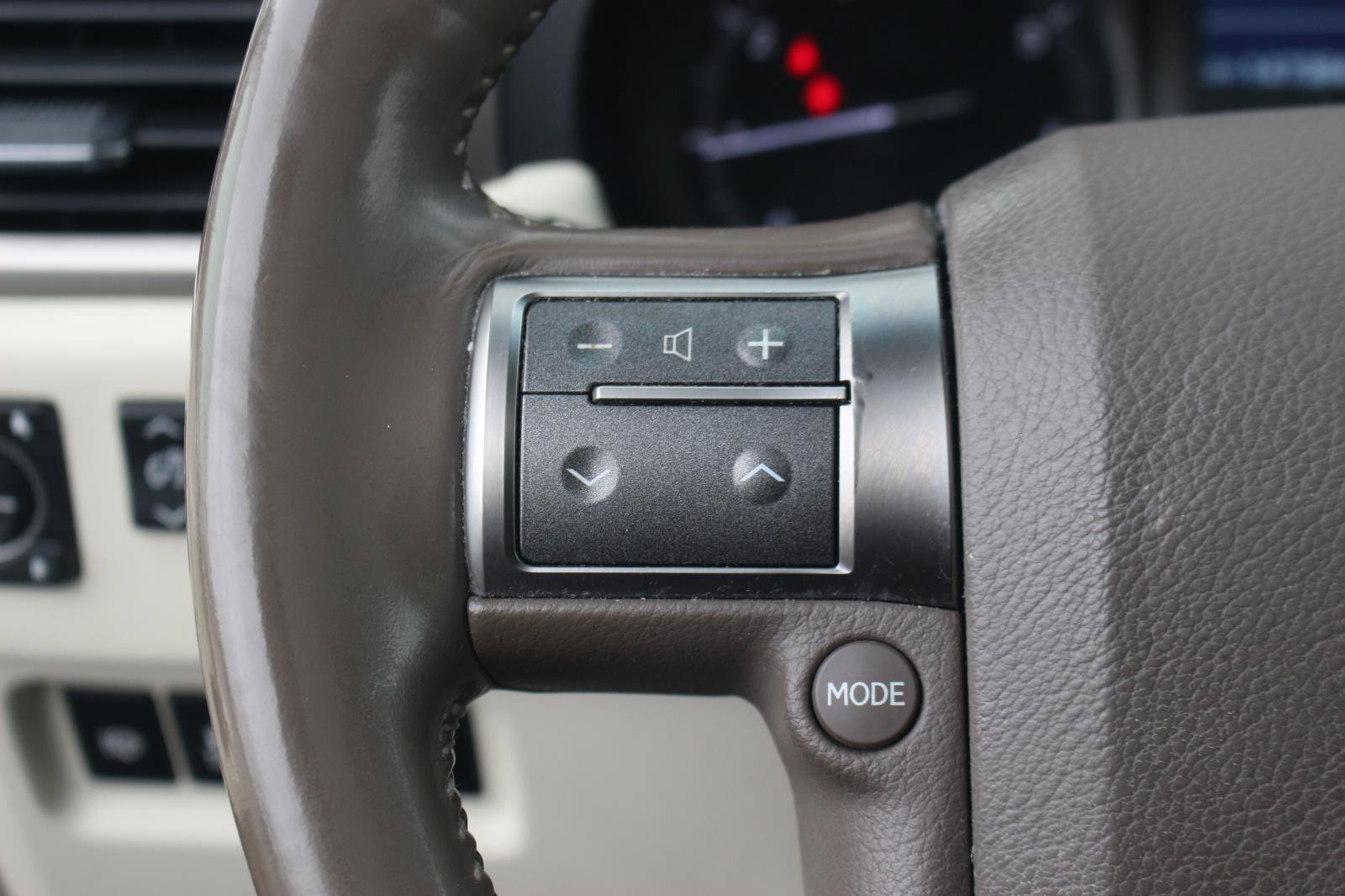 Used 2016 Lexus GX 460 image 20