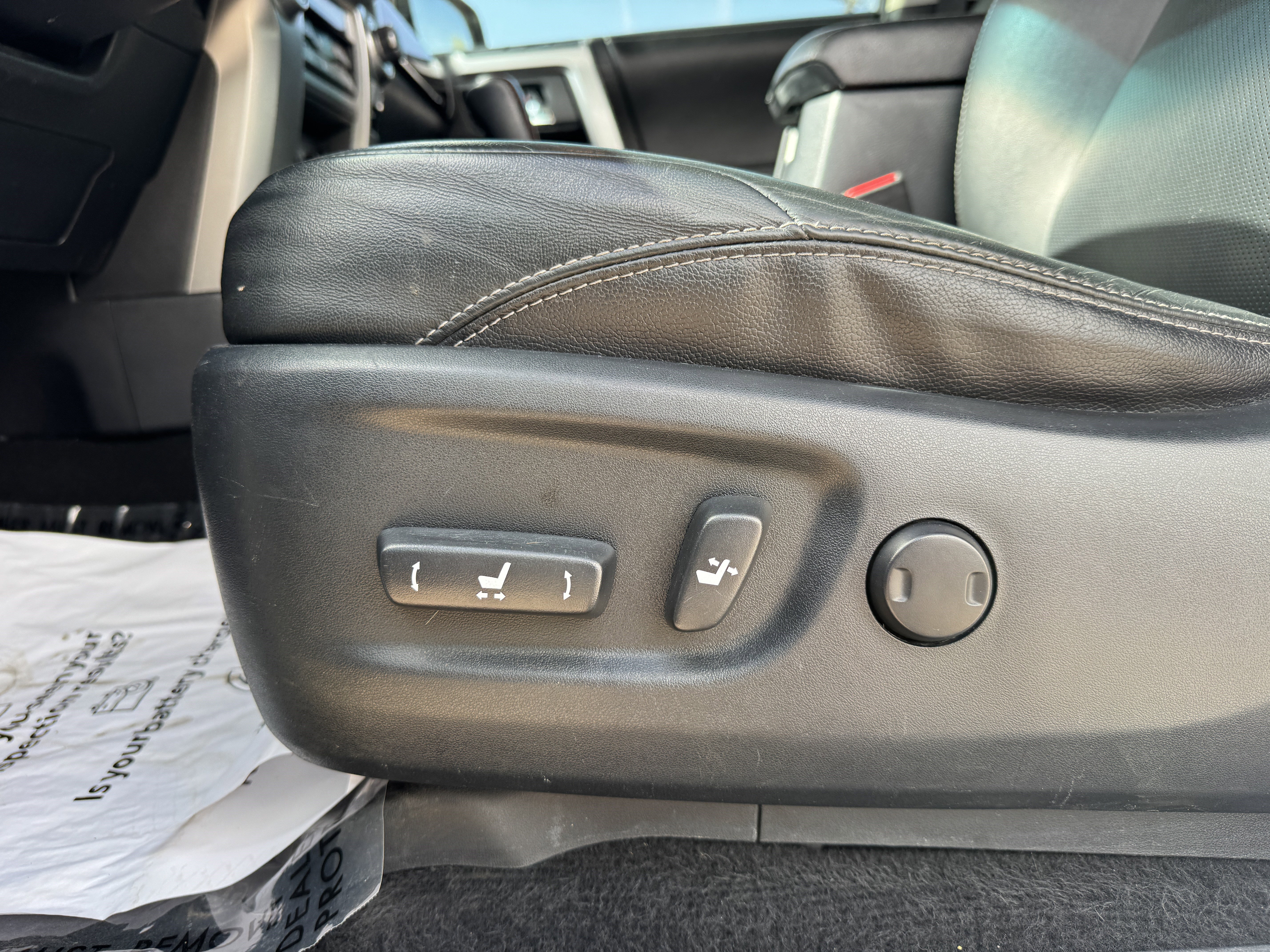 Used 2017 Toyota 4Runner Limited image 12