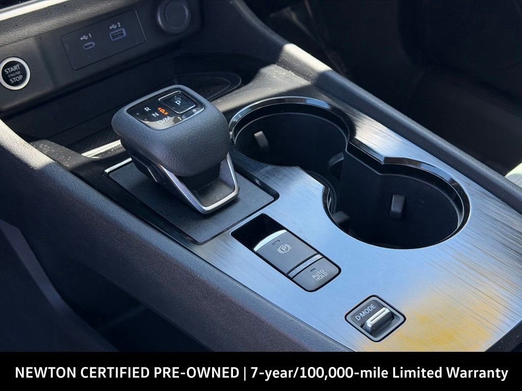 Used 2023 Nissan Rogue SV FWD image 38