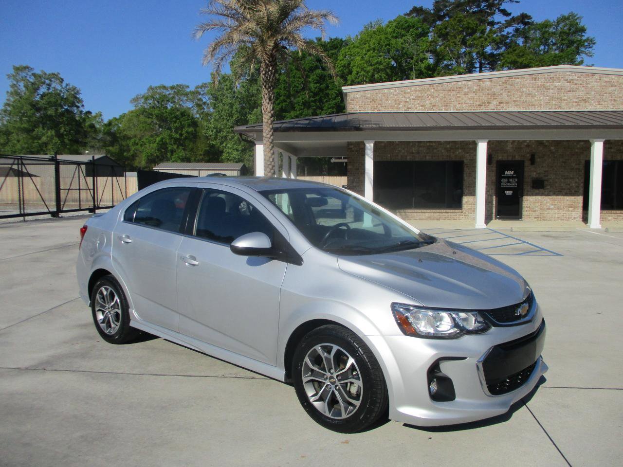Used 2017 Chevrolet Sonic LT w/ Convenience Package