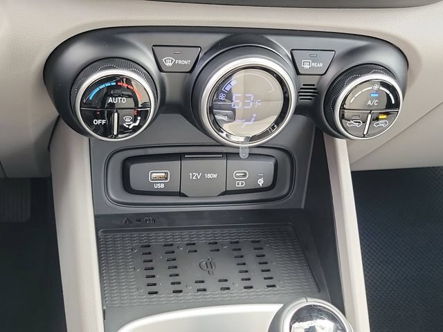 New 2026 Hyundai Venue SEL FWD image 11