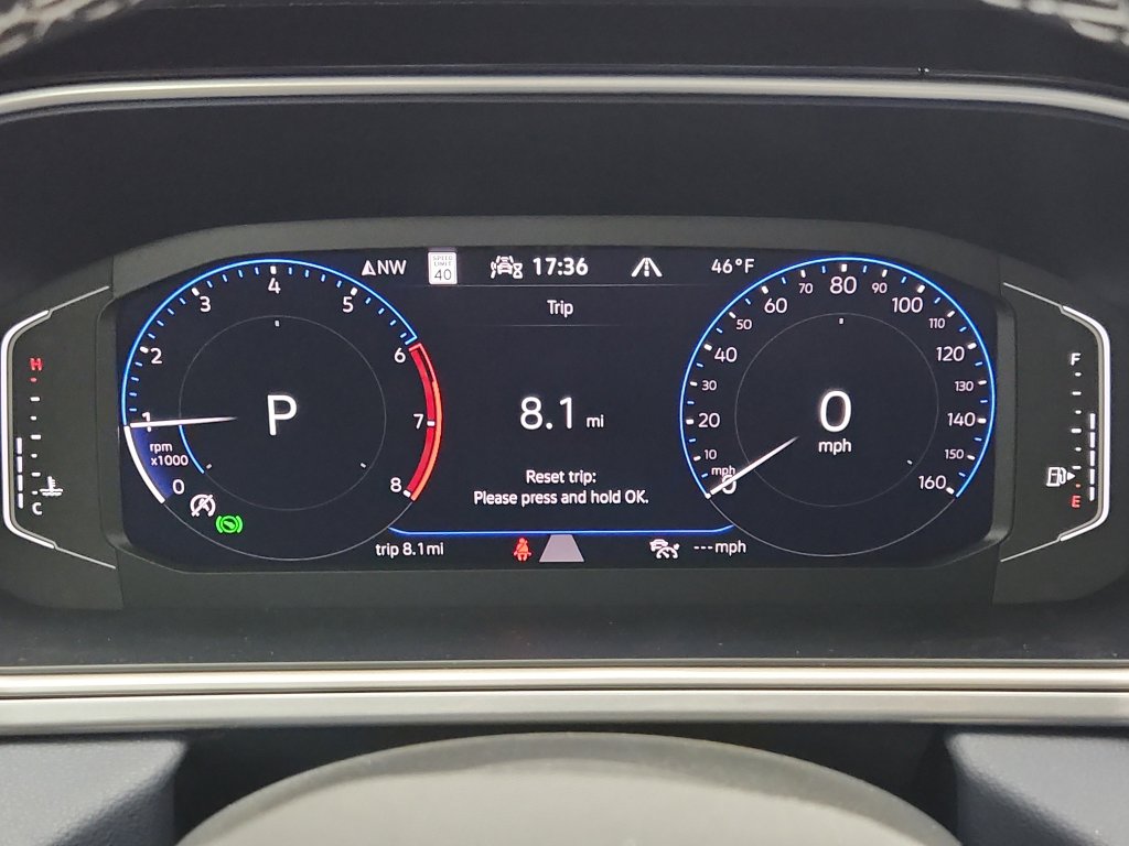 New 2026 Volkswagen Taos SEL image 14