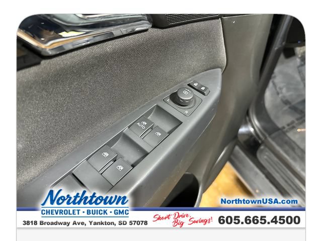 Used 2015 Chevrolet Captiva Sport LS FWD image 11