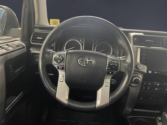 Used 2022 Toyota 4Runner Limited AWD/4WD image 12