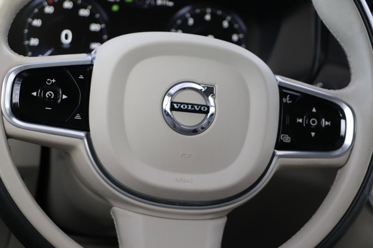 Used 2017 Volvo V90 T6 Cross Country image 38
