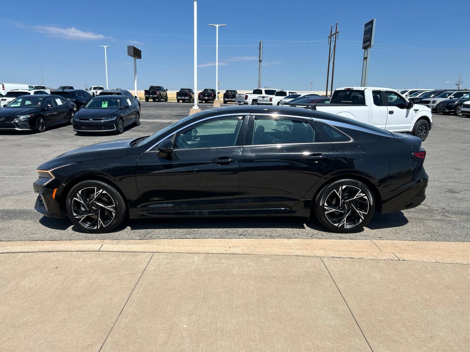 Used 2025 Kia K5 GT-Line AWD/4WD image 8