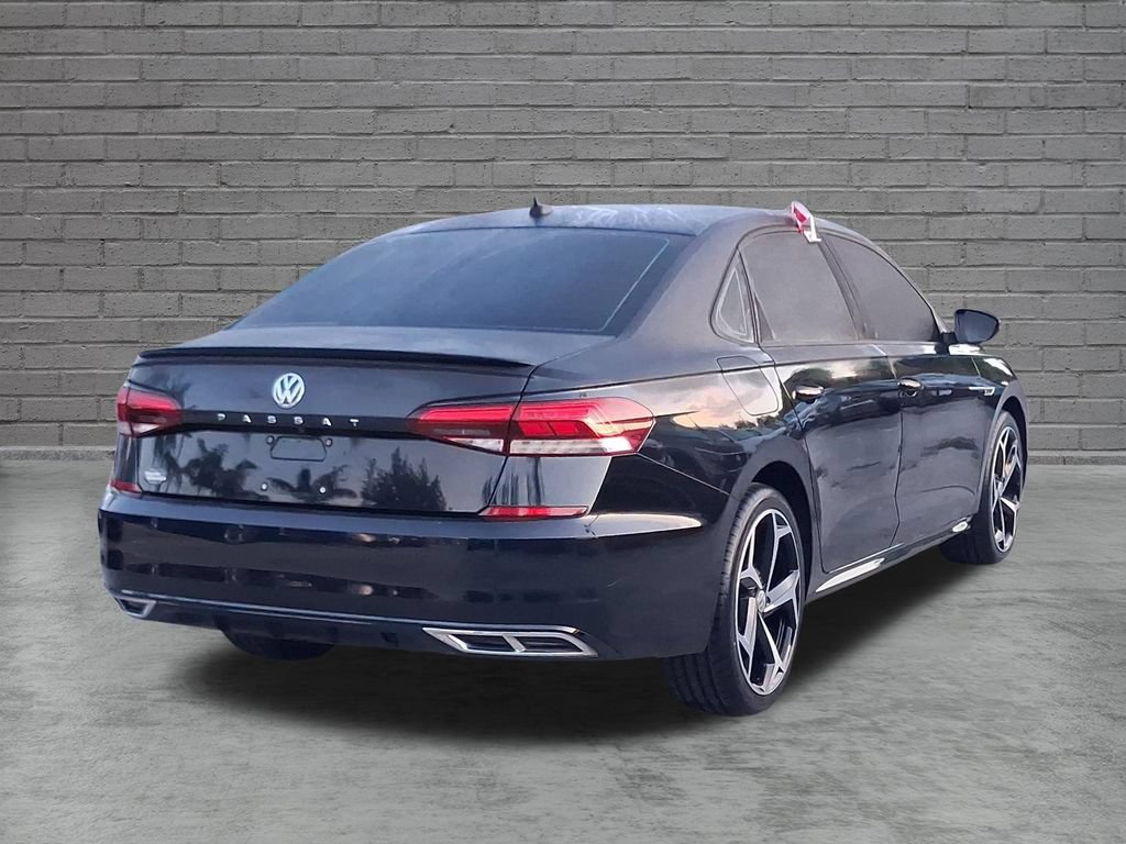 Used 2021 Volkswagen Passat 2.0T R-Line FWD image 11