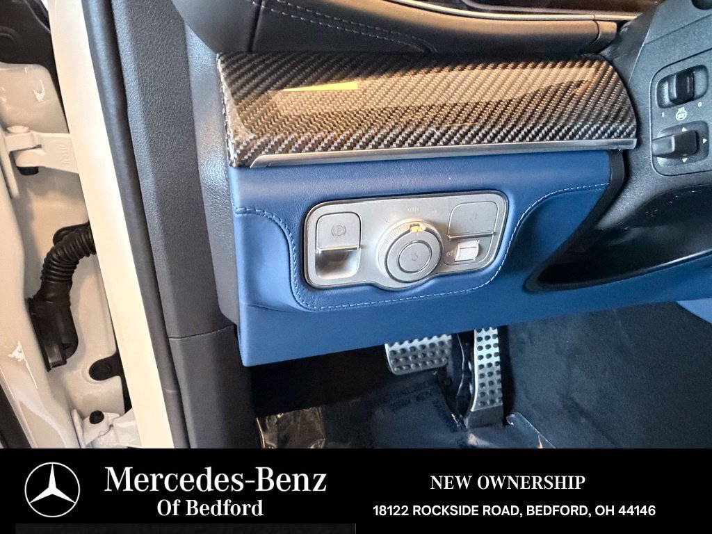 New 2026 Mercedes-Benz GLS 63 AMG 4MATIC image 9