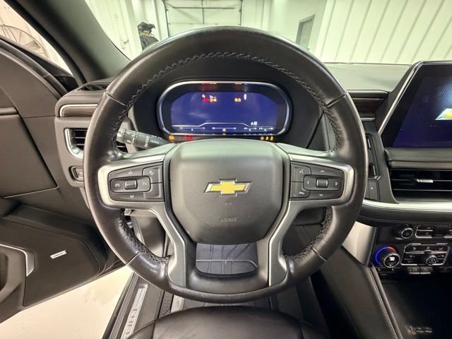 Used 2022 Chevrolet Suburban LT AWD/4WD image 11
