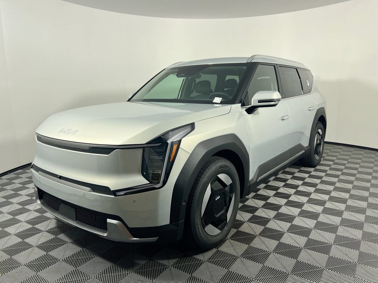 New 2026 Kia EV9 Light RWD image 9