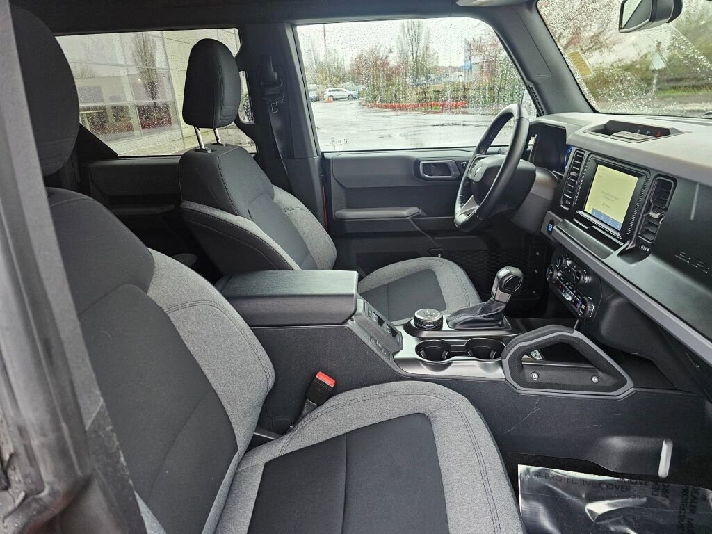 Used 2023 Ford Bronco Big Bend image 12