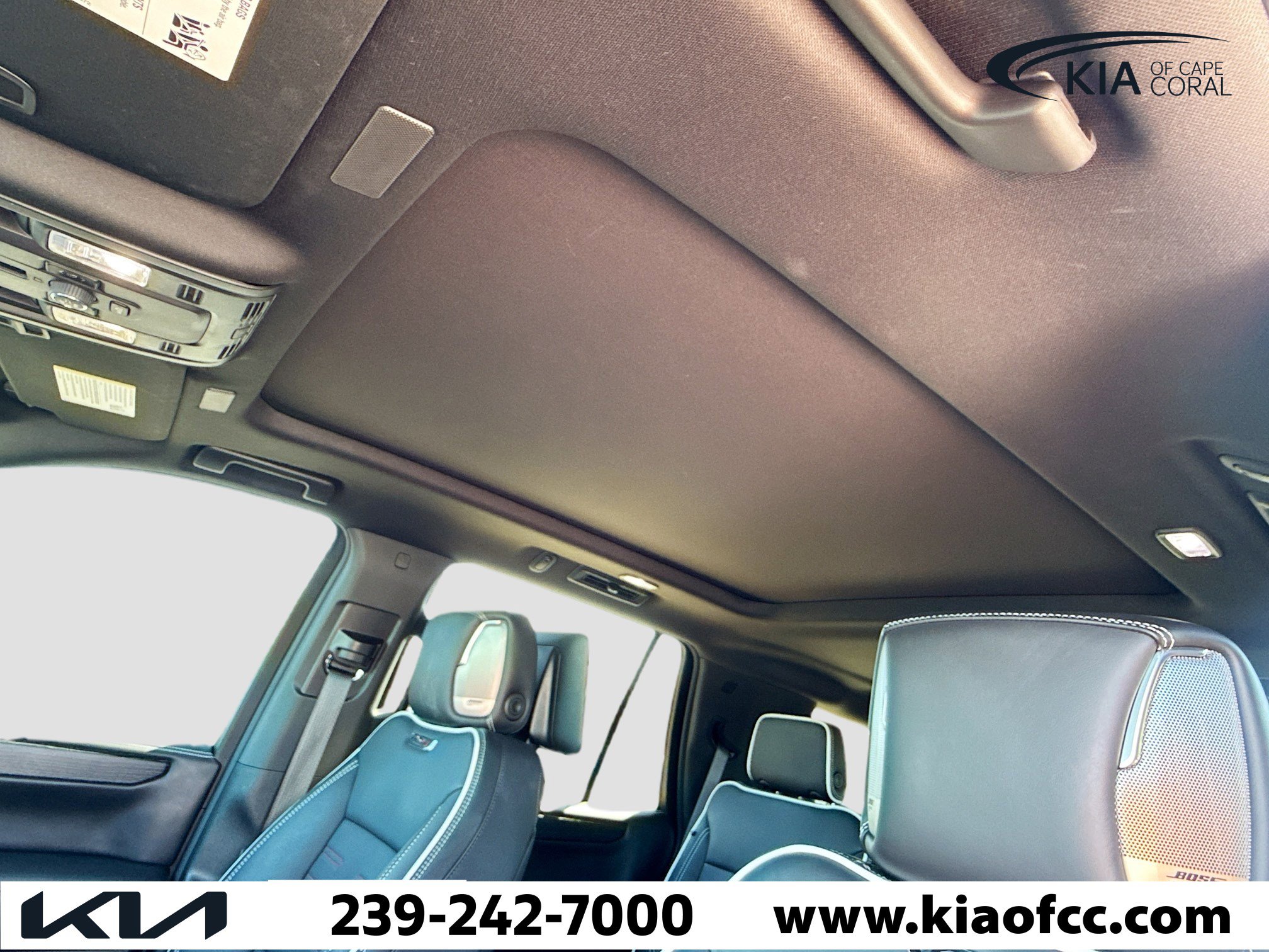 Used 2025 GMC Yukon AT4 Ultimate image 28