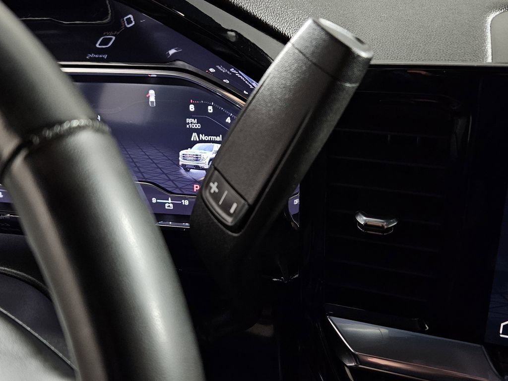 Used 2025 GMC Sierra 1500 Elevation image 20